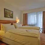 Condor Hotel 3*