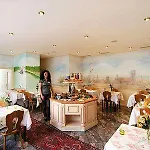 Hotel Condor