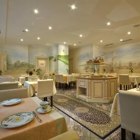Condor Hotel 3*