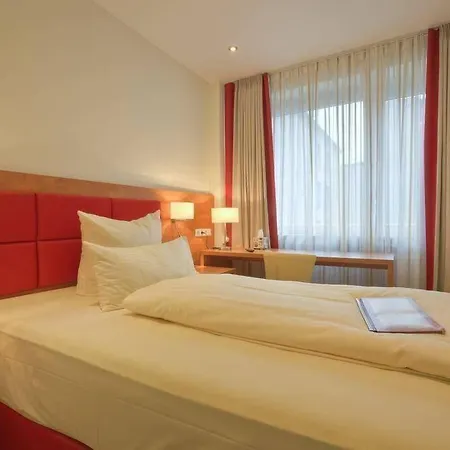 Condor Hotel 3*